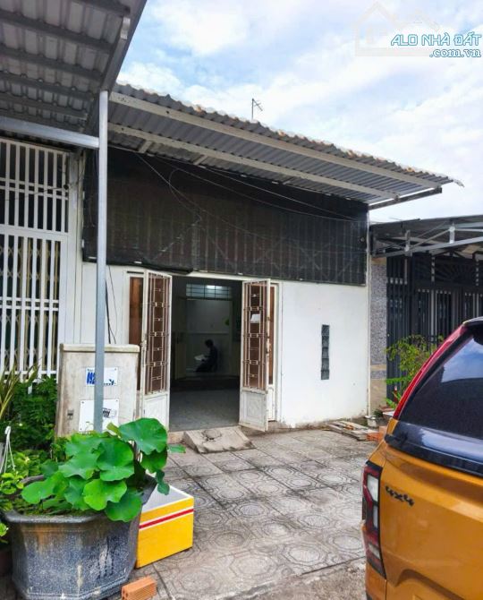 Cần Tiền Bán Nhanh Căn nhà Nga thái Thị Giữ 70m2 Sổ hồng Riêng Sẵn 820triệu Bao Gọn phí - 1