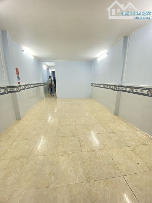 Siêu vị trí hẻm 8m thông Tân Hóa Đông Bình Tân 58m2 3 tầng chỉ 6 tỷ nhỉnh. - 1