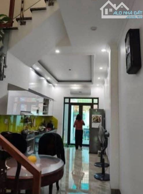 Bán nhà Nguyễn Tường Loan, An Dương, Lê Chân,  3 tầng, 90m2, 4,3 tỷ. - 1