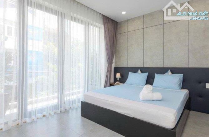 Bán nhà mặt tiền trần nguyên hãn gần chợ xóm mới - 1