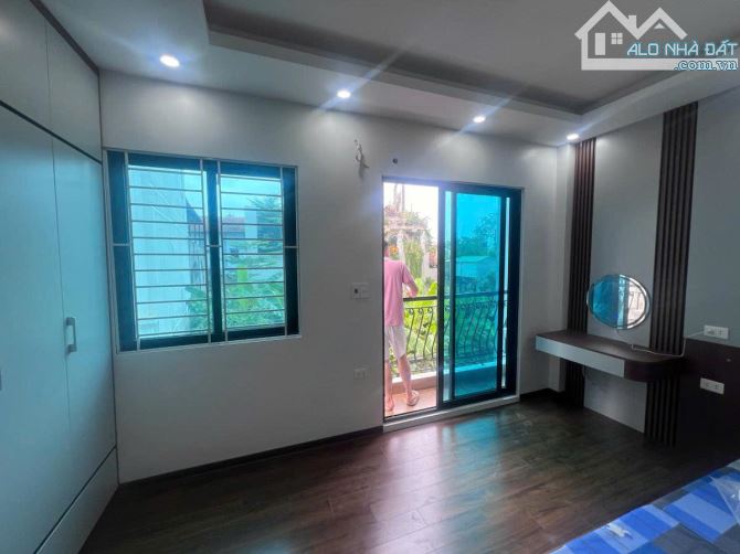 BÁN NHÀ LIÊN MẠC - GIÁ ĐẸP - NGÕ Ô TÔ - CÓ THANG MÁY - DT: 36M2, 6 TẦNG, MT 5M - 7.3 TỶ - 1