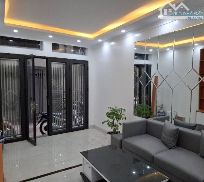 Ngõ Nông, Thông, Rộng, Vài Bước Ra OTO Tránh, 50m x 5 tầng Tô Hiệu, Hà Đông, Thang Máy - 1