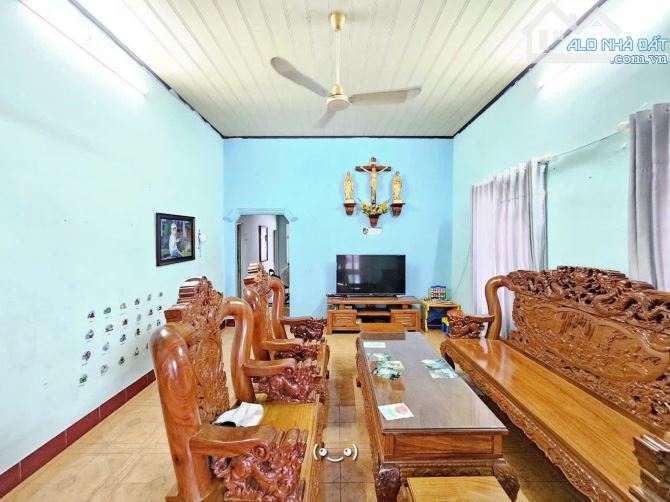 Bán nhà vườn sổ riêng thổ cư p. Hố Nai - 1