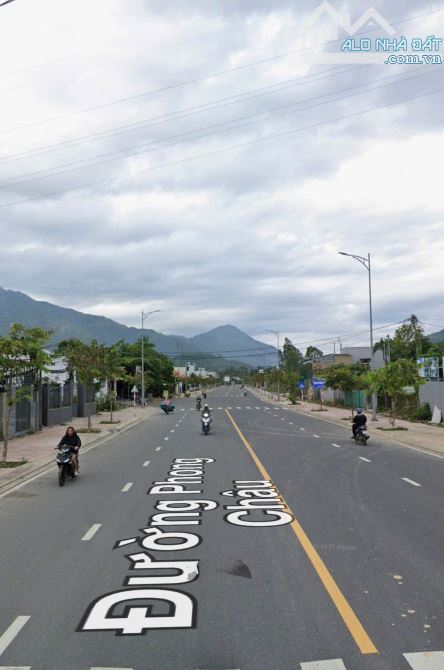 Đất mặt tiền Phong Châu sát TĐC Đất Lành Vĩnh Thái dt 168m2 ngang 5,5m - 1