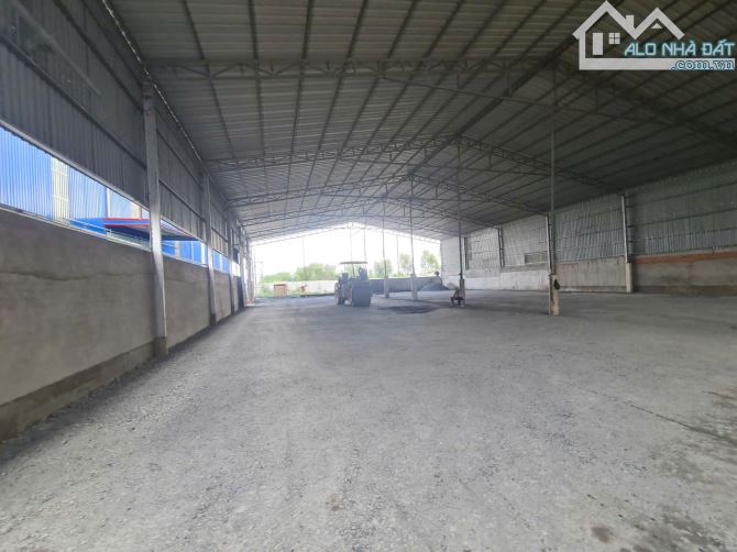 CHO THUÊ XƯỞNG ĐẶC THÙ 1.800m² TẠI ĐỨC HÒA, LONG AN, GIÁ CỰC TỐT CHỈ 55K/m² - 1