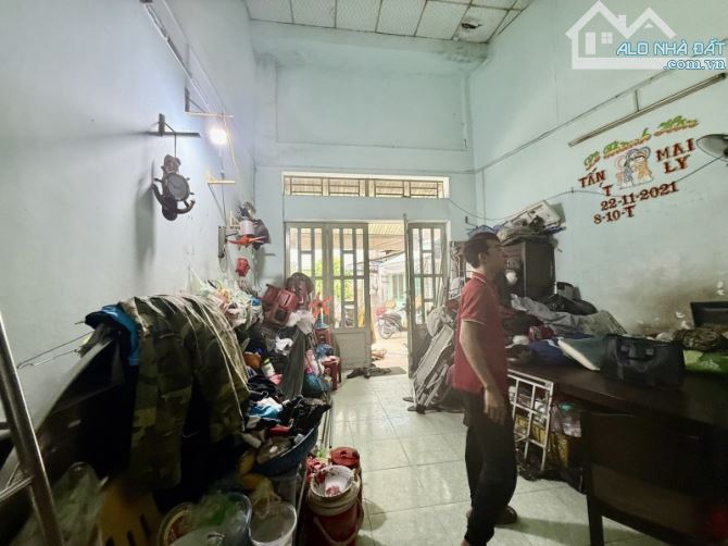 Trường Chinh 84m2 DT khủng - Giá Cực Hấp Dẫn - 1