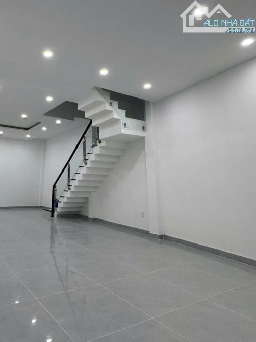 MẶT TIỀN PHAN HUY ICH -P12 , DT : 6.2m x 20m ,3 LẦU , GIÁ CHỈ : 22 TỶ TL - 1