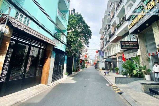 Bán nhà hẻm xe hơi, Phan Huy Ích, Tân Bình, 63 m² (4.5m x 14m), 4 tầng - Giá 8.65 tỷ TL - 1