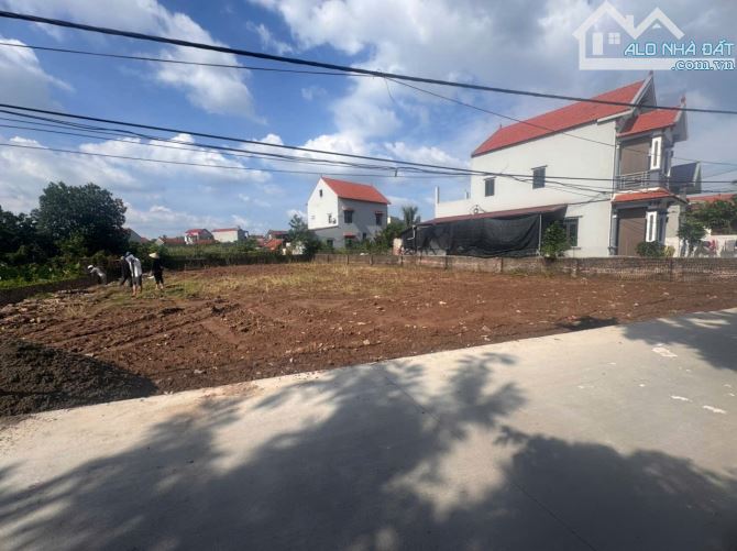 chỉ 1,7 tỷ sở hữu ngay lô đất 69m cách chợ đầu mối đông tảo chỉ 300m - 1