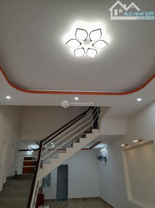 BÁN NHÀ 3 TẦNG HẺM Ô TÔ ĐƯỜNG LẠC LONG QUÂN_PHƯỜNG 2_VŨNG TÀU_CÁCH BÃI SAU 5P DI CHUYỂN - 1