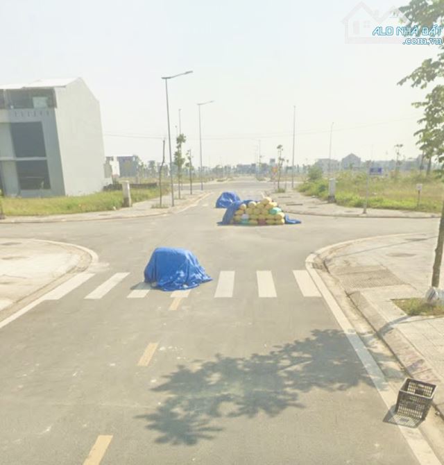 KQH HƯƠNG SƠ KV7 - CẠNH MẶT TIỀN TẢN ĐÀ nhìn ra công viên lớn - 1