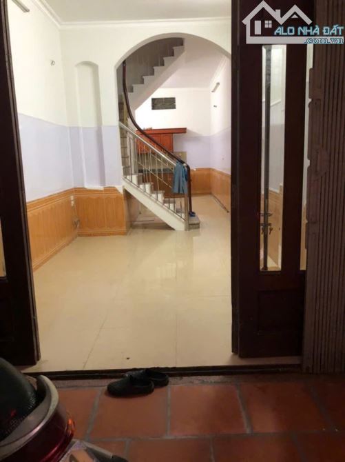 BÁN NHÀ 4 TẦNG - 6 PHÒNG - CHO THUÊ 13TR/THÁNG - TRUNG TÂM HAI BÀ TRƯNG - 7.1 TỶ - 1