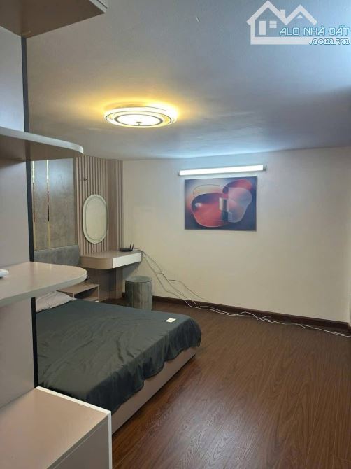 Hoàng Hoa Thám, 44m, 4ngủ, Ngõ thông, Nhà mới đẹp full nội thất, Sổ chính chủ, Giá tốt - 1