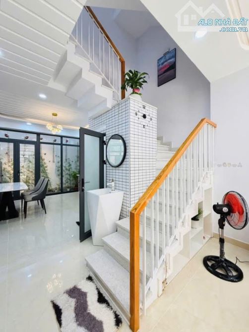 Nhà đẹp khu Phan Xích Long-Phú Nhuận full nội thất ở ngay. 4 tầng- 5 phòng ngủ- giá 7,x tỷ - 1