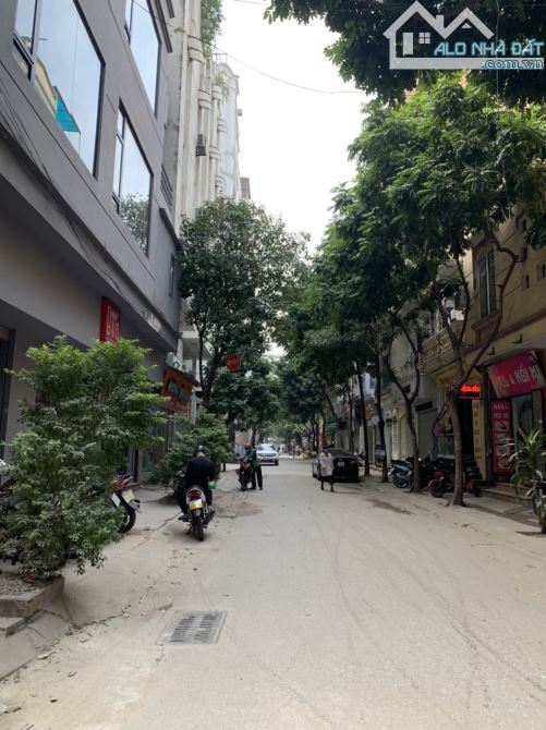Lô góc ngõ 40 Ngụy Như Kon Tum - Thanh Xuân , dt 75m2 x 5 tầng , ô tô - Kinh Doanh . - 1