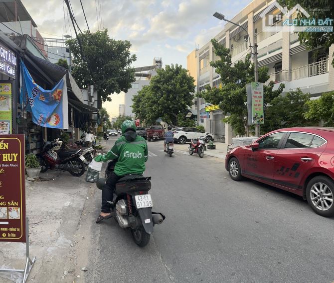 Khu đô thị Richland ngộp 100m2 giáp đường 25b ra sân bay - 1
