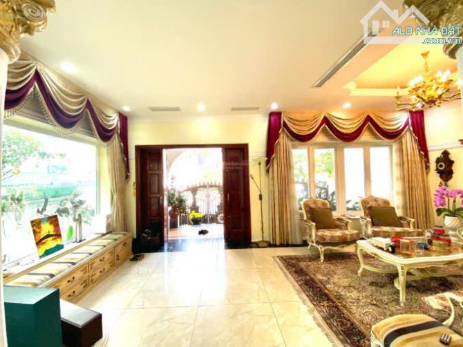 Cho thuê biệt thự phố Vũ Trọng Phụng-DT 140m2 x 3,5 tầng-Mặt tiền 9m - 1