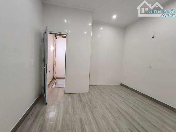 BÁN CĂN HỘ TẬP THỂ HIẾM – TẦNG 2 MẶT PHỐ CỔ HÀNG ĐẬU, HOÀN KIẾM. 78M2 – 3PN..3,5 TỶ - 1
