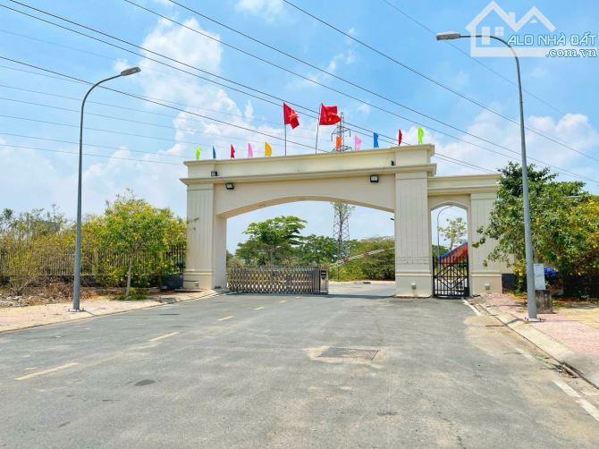 BÁN ĐẤT KHU BCA PHẠM HỮU LẦU, 12x26m, 318M2, CẠNH CÔNG VIÊN, CHỈ 65TR/M2 - 1