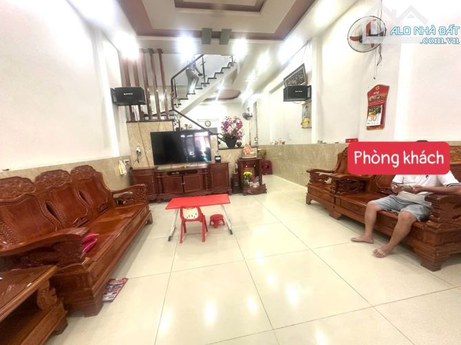 Bán nhà 3tầng  Nguyễn tri phương. P dĩ an dt 90m - 1