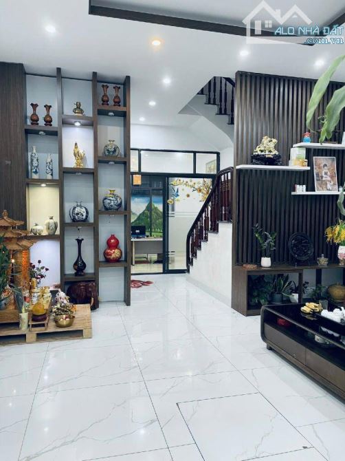 Nhà Nguyễn Xiển - Phân Lô,ô tô tránh,dừng đỗ - 85m - 6 tầng - Thang máy - Kinh doanh - 1