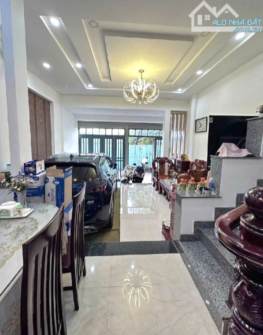 bán nhà 4 tầng trung tâm q7, đường 6m, ô tô vô nhà, ngang 5.5m, vuông vức, hiếm có, - 1