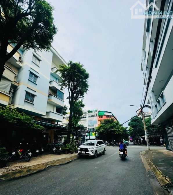 GẦN AEON MAILL TÊN LỬA - MẶT TIÈN NỘI BỘ 4 TẦNG, ĐẸP KHÔNG TỲ VẾT HƠN 8 TỶ.🌻 - 1