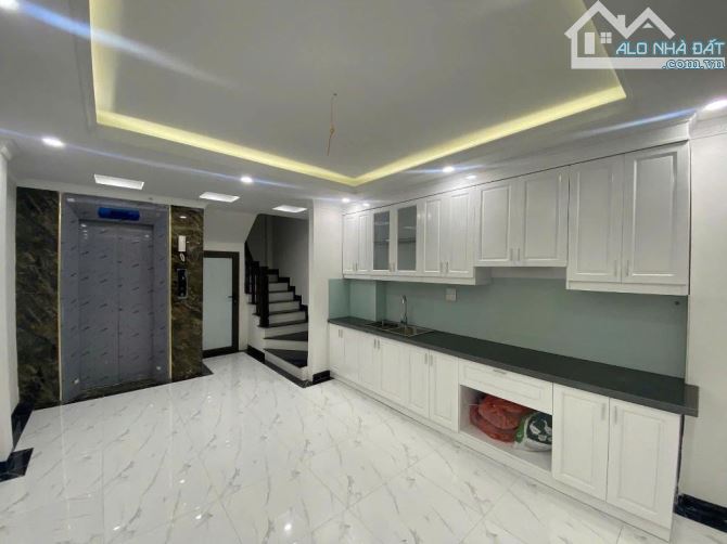 Bán nhà Cổ Linh - ô tô vào nhà - 6 tầng thang máy - 50m - 12.9 tỷ - 1