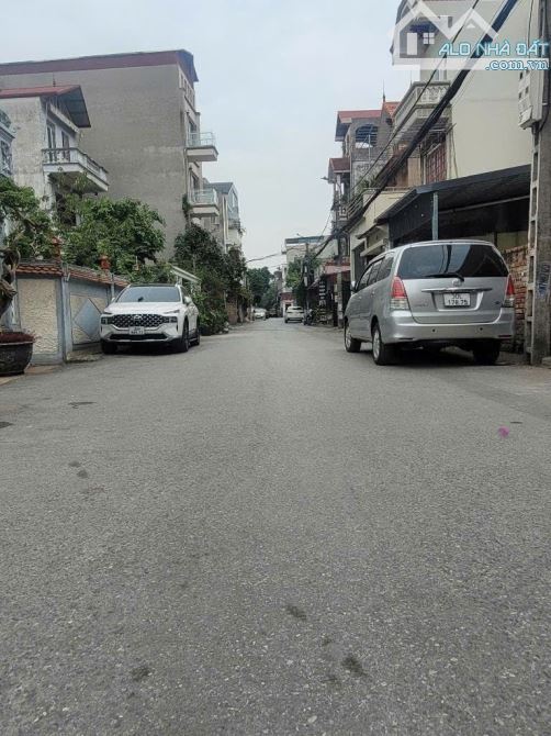 BÁN ĐẤT PHỐ TÂN THỤY - NGUYỄN LAM, 105M2, 23 TỶ  MT 5m, ô tô tránh đỗ ngày đêm - 1