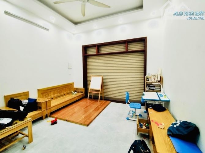 BÁN NHÀ ĐƯỜNG VIỆT HƯNG 60M2, 4 TẦNG, NGÕ NÔNG, 2 THOÁNG, 9.2 TỶ - 1