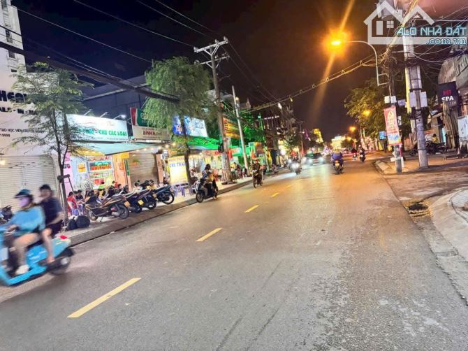 💥9,4 TỈ - MẶT TIỀN KINH DOANH SẦM UẤT - NGUYỄN VĂN KHỐI - P.8 - GÒ VẤP - 3 TẦNG - 4PN - 1