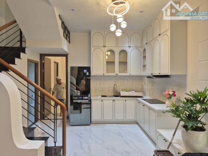 Luxury!Siêu phẩm hiện đại,thanh khê,ô tô ngủ,thông tứ tung,ở ngay,thanh khê,đà nẵng - 1