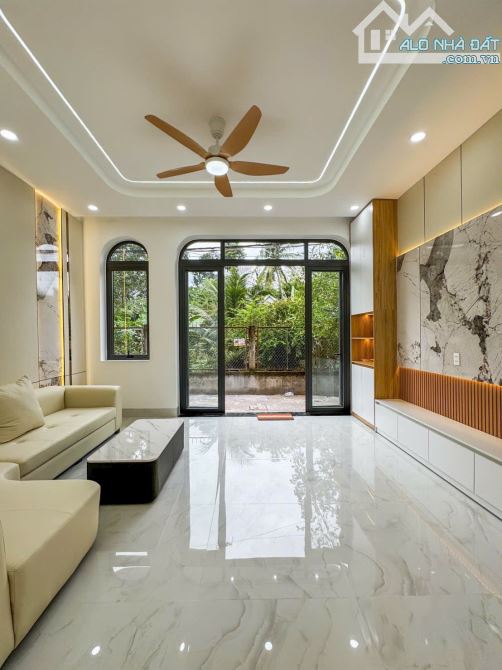 BÁN NHÀ PHỐ HIỆN ĐẠI FULL NỘI THẤT - TRỤC CHÍNH HẺM 7 TRÂN VĨNH KIẾT - 1