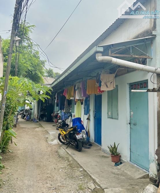 Chốt nhanh kẻo tiếc, 260m2, Ngang 41m nở hậu, sẵn 17 phòng trọ tại Thủ Đức, giá chỉ 9 tỷ - 1