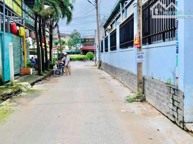 Ngay Mặt Tiền Thị Trấn Đức Hòa ,Diện tích 90m2 full Thổ Cư ,Shr giá 1 tỷ 890 triệu tl - 1