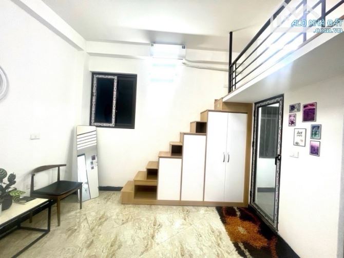 BÁN GẤP TOÀ NHÀ CĂN HỘ DỊCH VỤ YÊN XÁ 50M 9 TẦNG DOANH THU 60tr/tháng NGÕ NÔNG RỘNG - 1