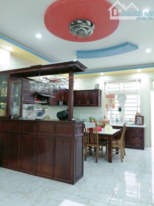 NHÀ Ở NGAY 3 LẦU, 5x20, SÂN THƯỢNG, TRUNG TÂM BÌNH CHUẨN, NHỈN 4 ĐỒNG TL - 1