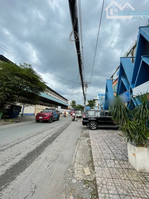 Bán Trường Cao Đẳng 5000m2( 60x80m ) 5 Tầng-Ngay Phan Văn Hớn-Trường Chinh-DT Sàn 13.300m2 - 1