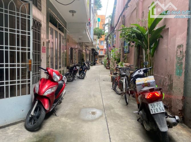 6Tỷ5 Duy Nhất 1 Căn VIP Trung Tâm Cách Mạng Tháng Tám P.5 Hẻm 3.5M DT 35M2 (5mX7m) - 1