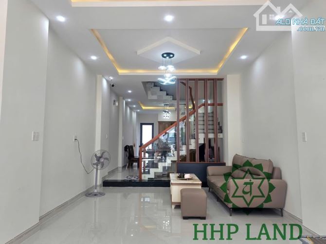 Cho thuê nhà mới đẹp 1 trệt 3 lầu 4pn 4 wc khu D2D P. Thống Nhất - 1
