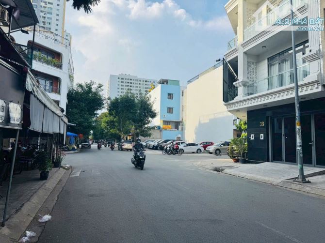 cần bán nhà góc 2 mặt tiền giá chốt nhanh - kdc công ích - 1