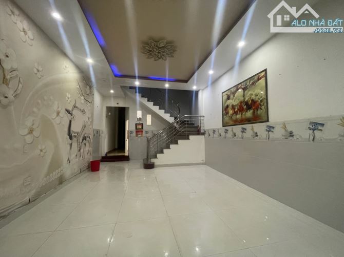 Chủ hạ chào cần Bán nhà 2 tầng đường Huy Cận, ngay cạnh ĐH Ngoại Ngữ, ĐH Kiến Trúc, Đông Á - 1