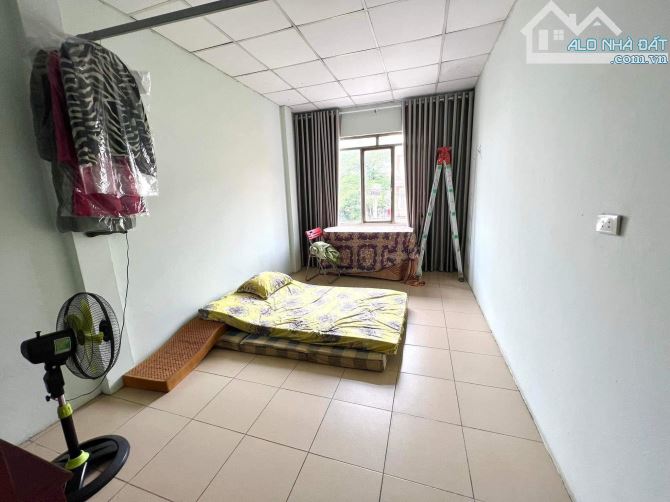 Mặt Phố Mới Thụy Khuê MT10M 340M2 128 Tỷ 3 Thoáng Quy Hoạch ổn định - 1