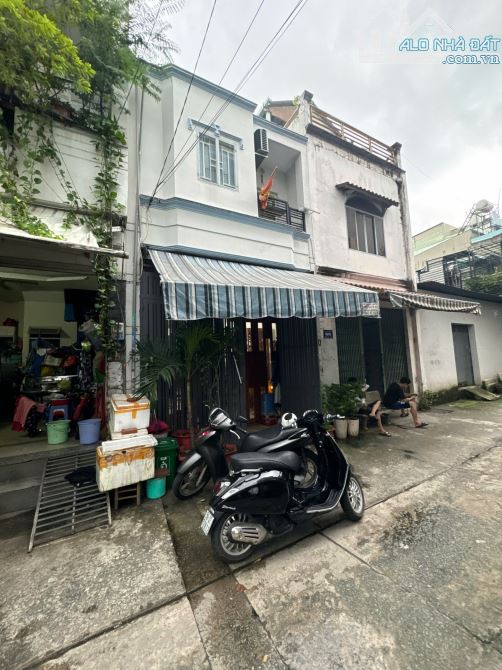 BÁN NHÀ MẶT TIỀN GÒ XOÀI – BÌNH TÂN 📍 Đường Số giao Đường Số 4, P. Bình Hưng Hòa A - 1