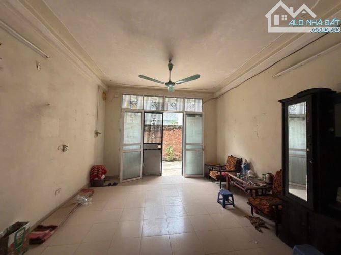 THÔNG SỐ VÀNG – DT 40m² – MT 4.4m – NHÀ 2 MẶT TIỀN – NGÕ Ô TÔ – THÔNG BÀN CỜ - 1