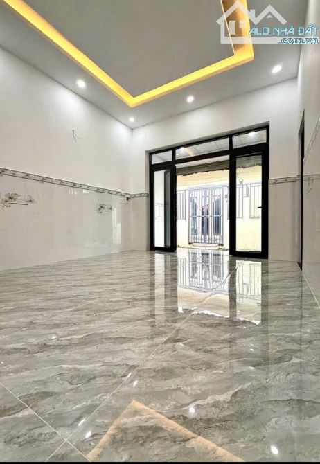 NHÀ CẤP 4 MỚI Ở NGAY – 84M2 – NGANG 7,6M – TRUNG CHÁNH, HÓC MÔN GIÁP Q12 - 1