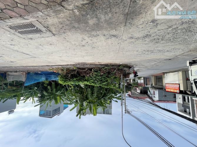 LÔ GÓC VỈA HÈ Ô TÔ TRÁNH - X1 VIỆT HÙNG ĐÔNG ANH - KINH DOANH TRỤC LIÊN XÃ - 1