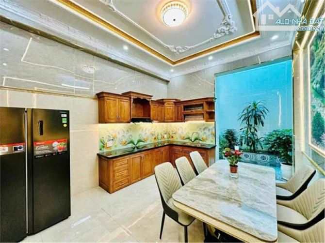 Nhà Phan Đăng Lưu, Quận Phú Nhuận – 66m² – Vị trí đắc địa – Giá 13.5 tỷ - 1