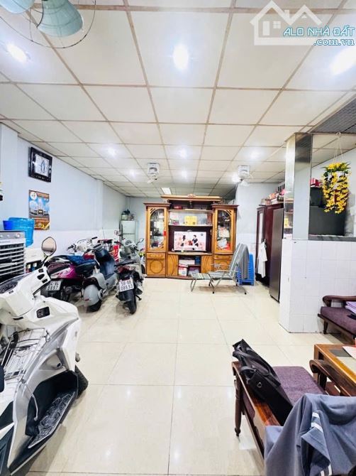 🔥Nhà 3 tầng, đường THỐNG NHẤT ph15, Q GÒ VẤP , DT 63,4m2 (5,2x22) hẻm  Ô Tô  💵6,5tỷ. - 1