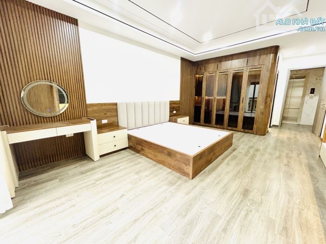BÁN GẤP TÒA NHÀ LÔ GÓC DÒNG TIỀN 12 P KHÉP KÍN LƯƠNG KHÁNH THIỆN -  - 58 M2-7 T -16 TỶ - 1